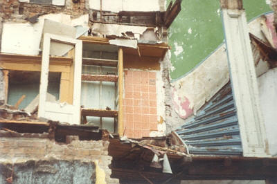 London  Iain Fisher 2003