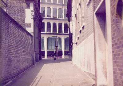 London  Iain Fisher 2003