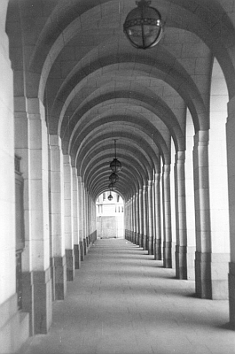 Arches in London  Iain Fisher 2003