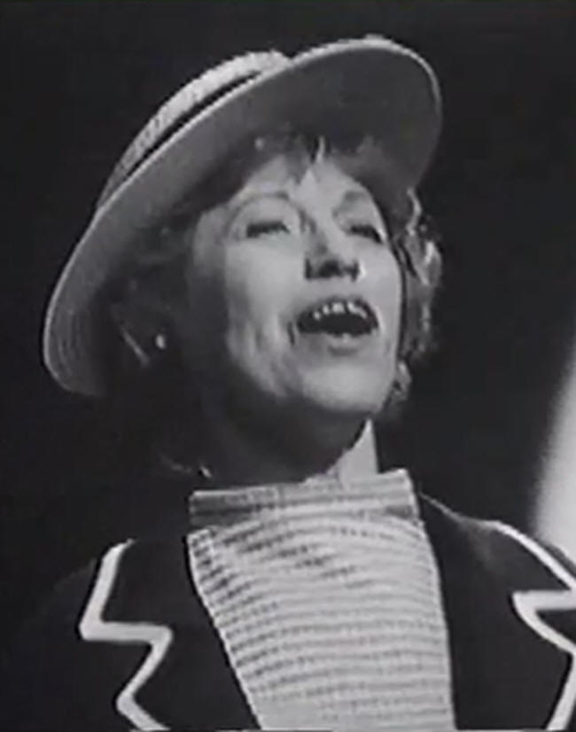 Ken Russell Lotte Lenya sings Kurt Weill